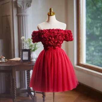 Chic Beautiful Red Appliques Short Prom Dresses 2024 Ball Gown Off The Shoulder Short Sleeve Backless Prom Formal Dresses