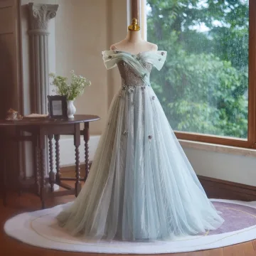 Charmant Vert Cendré Perlage Perle Appliques Robe De Bal 2024 Robe Boule De L Épaule Manches Courtes Dos Nu Longue Promo Robe De Ceremonie