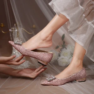 Uroczy Różowe Złoto Cekiny Rhinestone Mieszkanie Buty Ślubne 2020 Niski Obcas Szpiczaste Ślub Na Obcasie