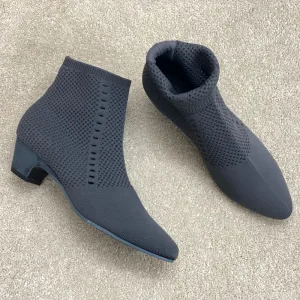 Modest Simple Grey Casual Ankle Knitting Womens Boots 2020 4 Cm Low Heel Thick Heels Pointed Toe Boots