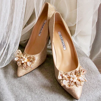 Scintillantes Charmant Doré Chaussure De Mariée 2020 Cuir Glitter Paillettes Perle Faux Diamant 6 Cm Talons Aiguilles À Bout Pointu Mariage Escarpins
