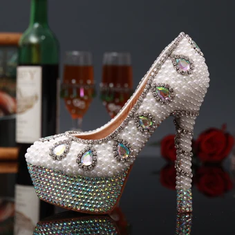 Charmig Snygga Fina Elfenben Pärla Kristall Brudskor 2020 Rhinestone Läder Vattentäta 14 Cm Stilettklackar Spetsiga Bröllop Pumps