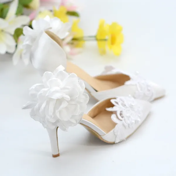 Classy Ivory Satin Lace Wedding Shoes 2020 Ankle Strap Flower Pearl 8 cm Stiletto Heels Pointed Toe Wedding Heels
