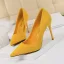 Enkla Gul Casual Mocka Pumps 2021 9 cm Stilettklackar Högklackade Spetsiga Pumps