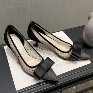 Charmant Noire Rendez Vous Tachetée Transparentes Noeud Escarpins 2021 4 Cm Talons Aiguilles Talon Bas Talons Hauts À Bout Pointu Escarpins