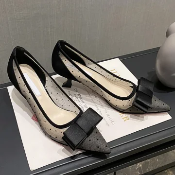 Charmant Noire Rendez Vous Tachetée Transparentes Noeud Escarpins 2021 4 Cm Talons Aiguilles Talon Bas Talons Hauts À Bout Pointu Escarpins