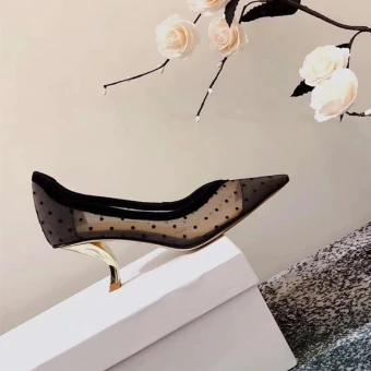 Charmant Noire Rendez Vous Transparentes Tachetée Escarpins 2021 Tulle Talons Hauts 6 Cm Talons Aiguilles À Bout Pointu Escarpins