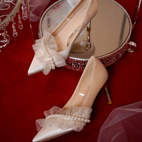 Elegant Champagne Pearl Wedding Shoes 2021 Satin High Heels 7 cm Stiletto Heels Pointed Toe Wedding Pumps
