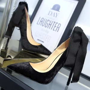 Fashion Black Evening Party Suede Pumps 2021 Leather Ankle Strap 10 Cm Stiletto Heels High Heels Pointed Toe Pumps