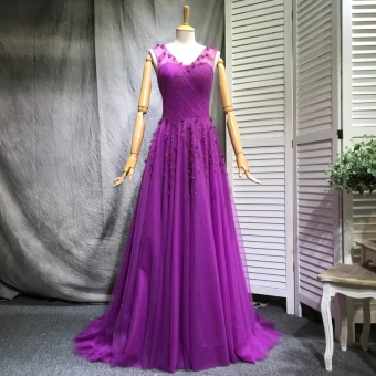 Chic Beautiful Purple Evening Dresses 2018 A Line Princess Beading Pearl Sequins Appliques V Neck Sleeveless Court Train Formal Dresses