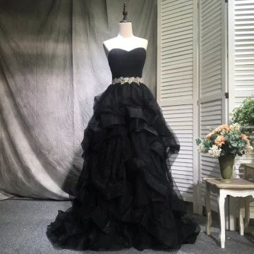 Élégant Noire Robe De Bal 2018 Princesse Perlage Cristal Paillettes Volants En Cascade De L Épaule Dos Nu Sans Manches Train De Balayage Robe De Ceremonie