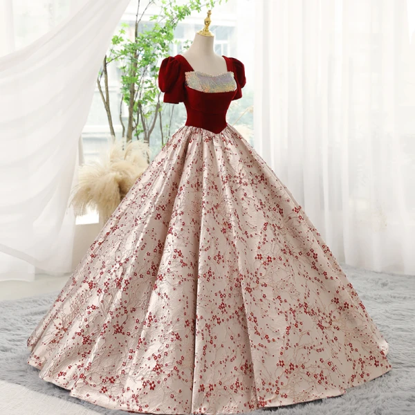 Elegant Burgundy Printing Prom Dresses 2023 Ball Gown Square Neckline Sequins Short Sleeve Backless Floor-Length / Long Prom Formal Dresses