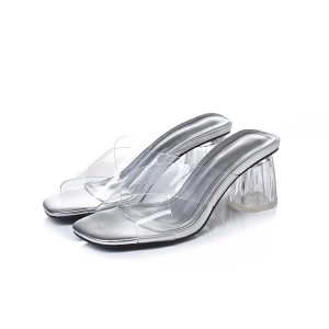 Sexy Transparente Cocktail Sandales Femme 2021 7 Cm Cristal Talons Épais Peep Toes Bout Ouvert Sandales Talons Hauts
