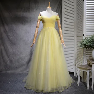 Chic Belle Jaune Robe De Bal 2018 Princesse Paillettes De L Épaule Dos Nu Sans Manches Train De Balayage Robe De Ceremonie