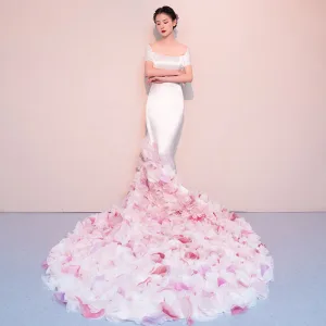 Élégant Ivoire Robe De Mariée 2018 Trompette Sirène Fleur Noeud Encolure Carrée Dos Nu Manches Courtes Chapel Train Mariage