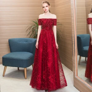 Moderne Mode Bordeaux Robe De Soirée 2018 Princesse Perlage Cristal En Dentelle Fleur De L Épaule Dos Nu Manches Courtes Longue Robe De Ceremonie