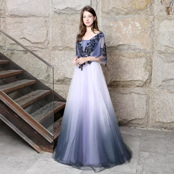 Chic Belle Bleu Marine Robe De Soirée 2018 Princesse Appliques En Dentelle Paillettes Encolure Carrée Dos Nu 3 4 Manches Longue Robe De Ceremonie