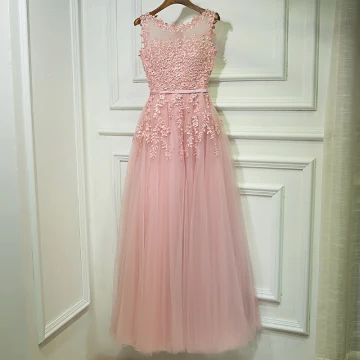 Chic Beautiful Bridesmaid Dresses 2017 A Line Princess Lace Flower Pearl Strappy Sleeveless Ankle Length Wedding Party Dresses