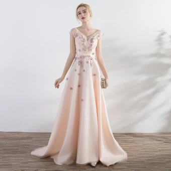 Élégant Rose Bonbon Robe De Ceremonie Princesse 2017 En Dentelle Fleur Noeud Perlage Dos Nu V Cou Manches Courtes Tribunal Train Robe De Bal