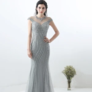 Scintillantes Gris Robe De Soirée 2018 Trompette Sirène Fait Main Perlage Cristal Perle Faux Diamant Paillettes Encolure Dégagée Sans Manches Train De Balayage Robe De Ceremonie