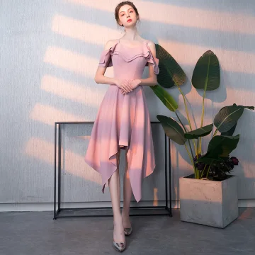 Amazing Unique Blushing Pink Homecoming Graduation Dresses 2018 A Line Princess Spaghetti Straps Sleeveless Backless Knee Length Formal Dresses