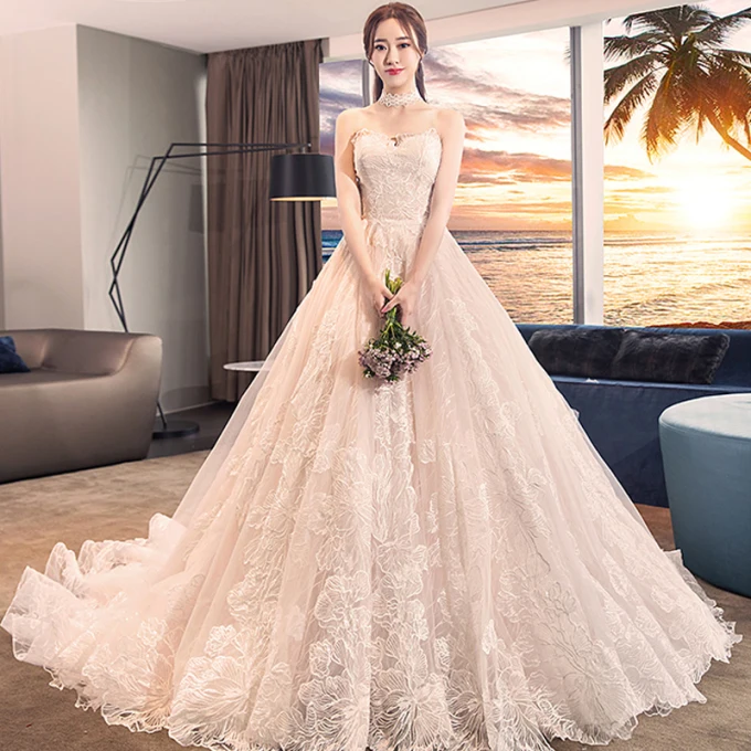 Elegant Champagne Brudekjoler Ballkjole 2018 Blonder Blomst Kjæreste Ryggløse Uten Ermer Royal Train Bryllup