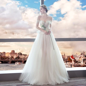Chic Beautiful Ivory Beach Wedding Dresses 2018 A Line Princess Beading Pearl Lace Flower Off The Shoulder Backless Sleeveless Split Front Floor Length Long Wedding