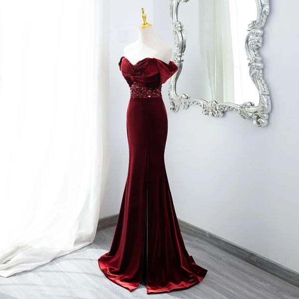 Sexy Burgundy Sequins Velvet Evening Dresses 2024 Trumpet / Mermaid Off-The-Shoulder Sleeveless Backless Sweep Train Evening Party Formal Dresses
