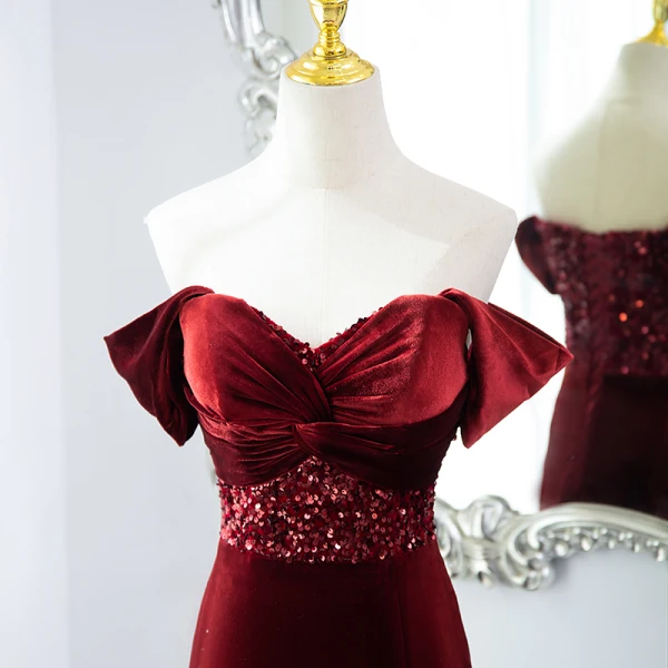 Sexy Burgundy Sequins Velvet Evening Dresses 2024 Trumpet / Mermaid Off-The-Shoulder Sleeveless Backless Sweep Train Evening Party Formal Dresses
