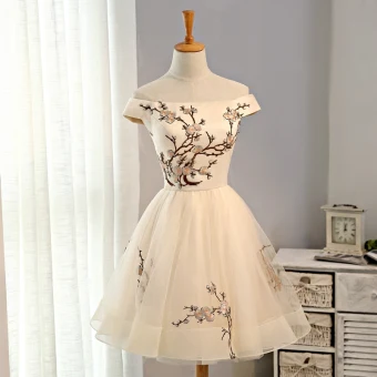 Elegant Champagne Graduation Dresses 2018 A Line Princess Embroidered Off The Shoulder Backless Short Sleeve Short Formal Dresses