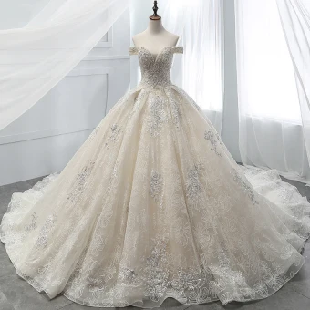 Luxe Champagne Robe De Mariée 2018 Robe Boule Perlage En Dentelle Fleur Cristal Perle Faux Diamant Paillettes De L Épaule Dos Nu Manches Courtes Royal Train Mariage