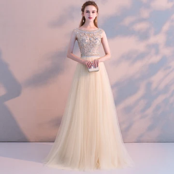 Moderne Mode Champagne Robe De Soirée 2018 Princesse Cristal Faux Diamant Encolure Dégagée Dos Nu Manches Courtes Longue Robe De Ceremonie