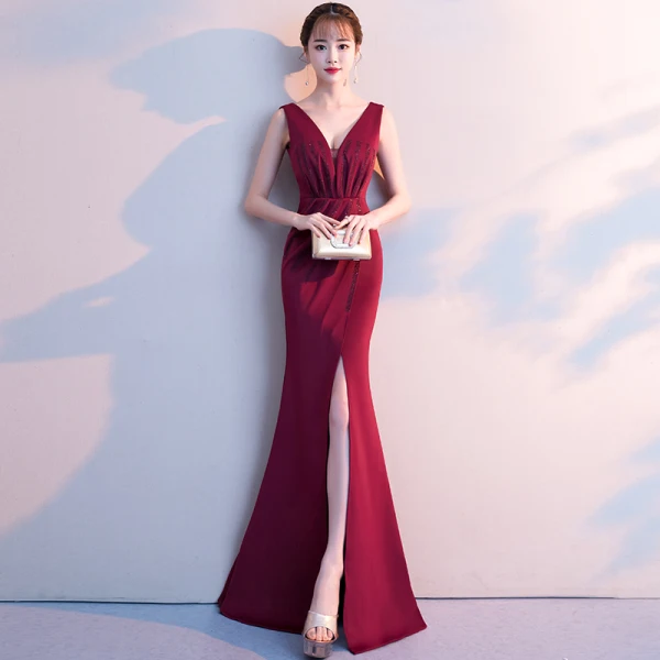 Chic / Beautiful Burgundy Evening Dresses 2018 Trumpet / Mermaid Split  Front V-Neck Backless Sleeveless Floor-Length / Long Formal Dresses