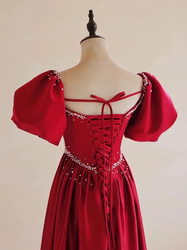 Vintage / Retro Red Beading Pearl Satin Prom Dresses 2024 A-Line / Princess Off-The-Shoulder Puffy Short Sleeve Backless Bow Floor-Length / Long Formal Dresses