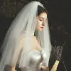 Romantisk Elfenben Korte Brudeslør 2020 Tyll Beading Perle Bryllup