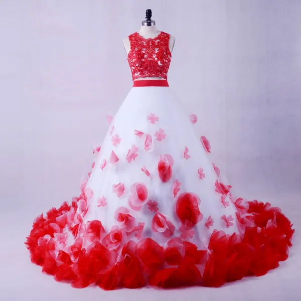 Stunning 2 Piece Red White Wedding Dresses 2017 Scoop Neck Strapless Sleeveless Ruffle Flower Ball Gown Chapel Train