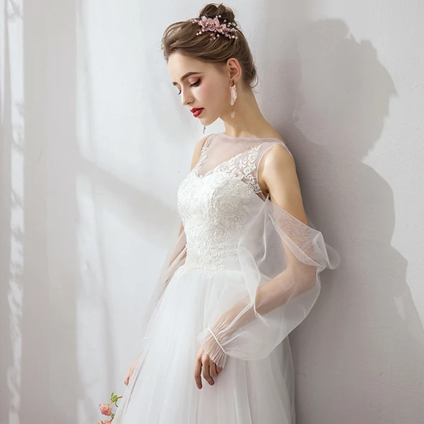 Modest / Simple White Evening Dresses 2019 A-Line / Princess Lace Tulle U-Neck Long Sleeve Appliques Backless Embroidered Honeymoon Resort Wear Summer Formal Dresses