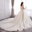 Charmant Sexy Blanche Robe Boule Grande Taille Robe De Mariée 2019 Dentelle Appliques Dos Nu Tulle Bustier Chapel Train Mariage