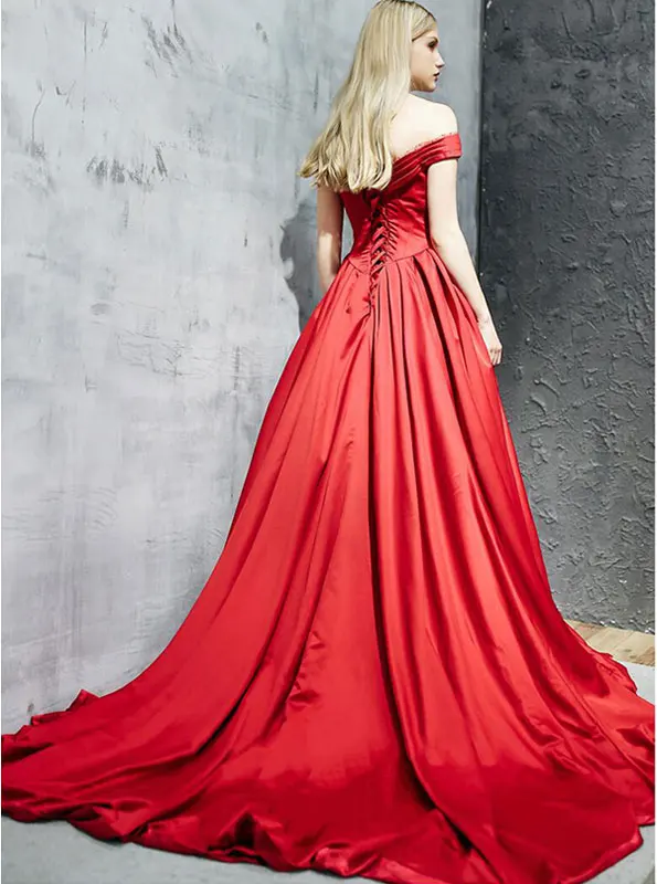 Simple Rouge Robe De Soirée 2017 Princesse De l'épaule Dos Nu Volants Satin Faux Diamant Robe De Ceremonie Chapel Train