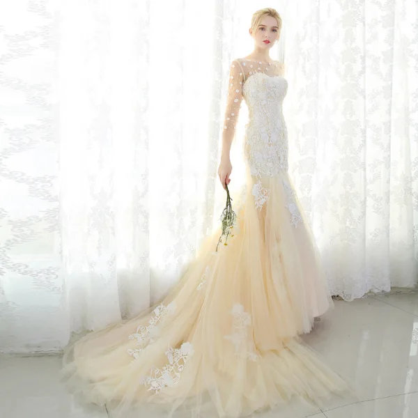 Romantique Champagne Robe De Mariée 2017 Trompette / Sirène 3/4 Manches Appliques En Dentelle Fleur Perlage Cristal Volants Tribunal Train