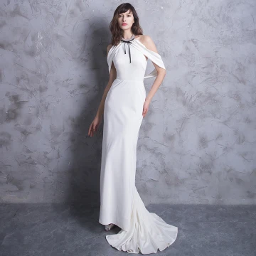 Klassieke Elegante Witte Avondjurken 2018 Trompet Zeemeermin Houder Ruglooze Avond Gelegenheid Jurken