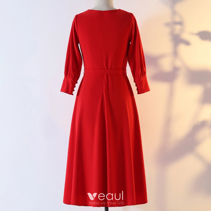 Classic Elegant Red Plus Size Evening Dresses 2020 A-Line / Princess V-Neck Chiffon Solid Color Buttons Long Sleeve Knee-Length Short Evening Party