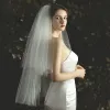 Romantisch Ivoor Korte Bruidssluier 2020 Tule Kralen Parel Huwelijk