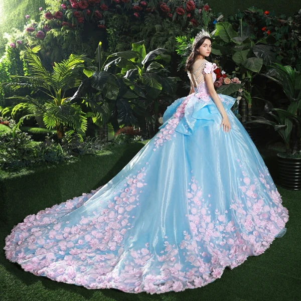 Étourdissant Robe De Mariée 2017 Encolure Dégagée Manches Courtes Dos Nu Appliques Rougissant Rose Fleur Organza Volants Robe Boule Chapel Train