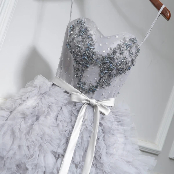 Amazing / Unique Grey Short Cocktail Dresses 2018 Tulle Appliques Backless Beading Homecoming Cocktail Party Graduation Dresses