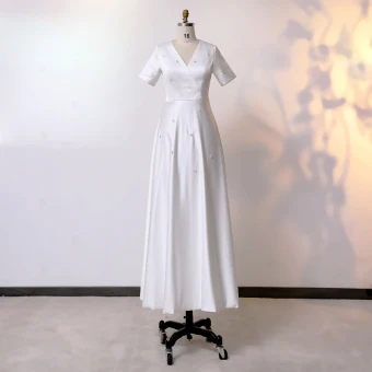 Modest Simple Classy Ivory Plus Size Wedding Dresses 2020 V Neck A Line Princess Short Sleeve Tea Length Handmade Beading Pearl Wedding