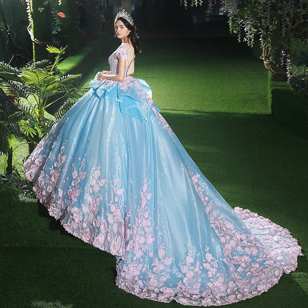 Étourdissant Robe De Mariée 2017 Encolure Dégagée Manches Courtes Dos Nu Appliques Rougissant Rose Fleur Organza Volants Robe Boule Chapel Train