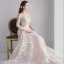 Étourdissant Plage Robe De Mariée 2017 Princesse Encolure Dégagée Manches Longues Fermeture éclair Champagne Percé Dentelle Chapel Train Dos Nu