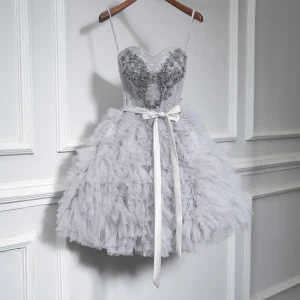 Amazing Unique Grey Short Cocktail Dresses 2018 Tulle Appliques Backless Beading Homecoming Cocktail Party Graduation Dresses
