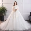 Schöne Weiß Übergröße Brautkleider / Hochzeitskleider 2019 A Linie Tülle Spitze V-Ausschnitt Applikationen Rückenfreies Kapelle-Schleppe Hochzeit